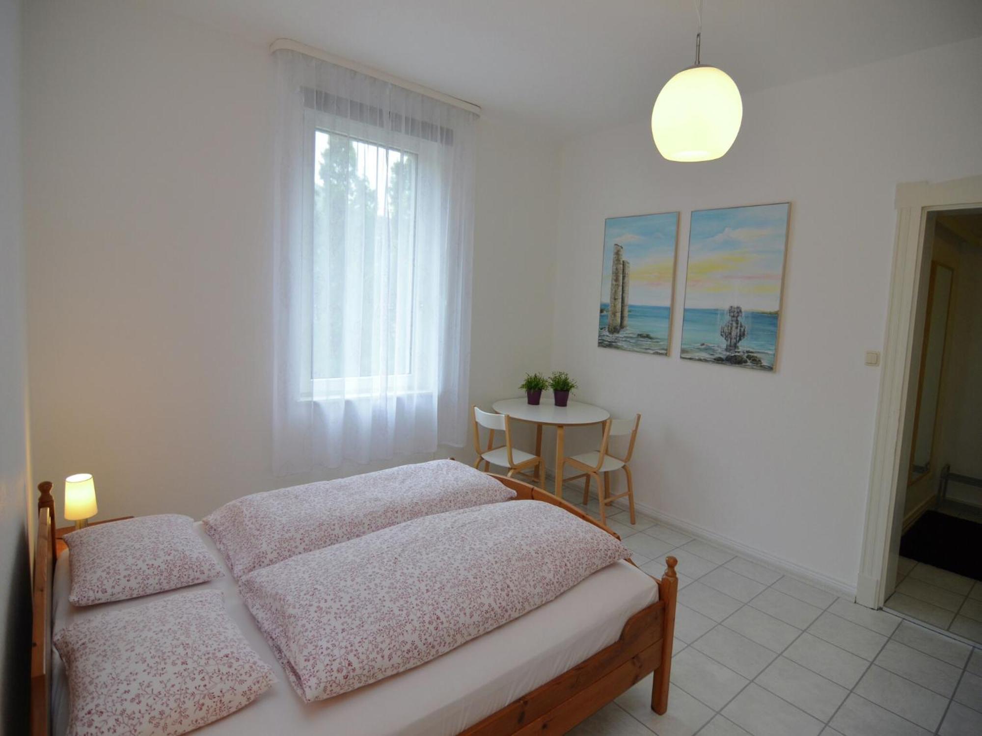 Spacious Apartment In Weser Uplands With Garden Bad Pyrmont Exterior photo